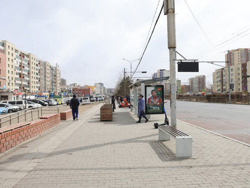 Явган хүний зорчих хэсэгт зөвшөөрөлгүй байршуулсан ТҮЦ-ийг нүүлгэлээ